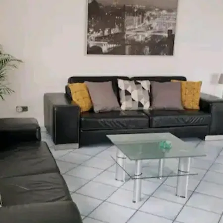 Spacious 100sq M